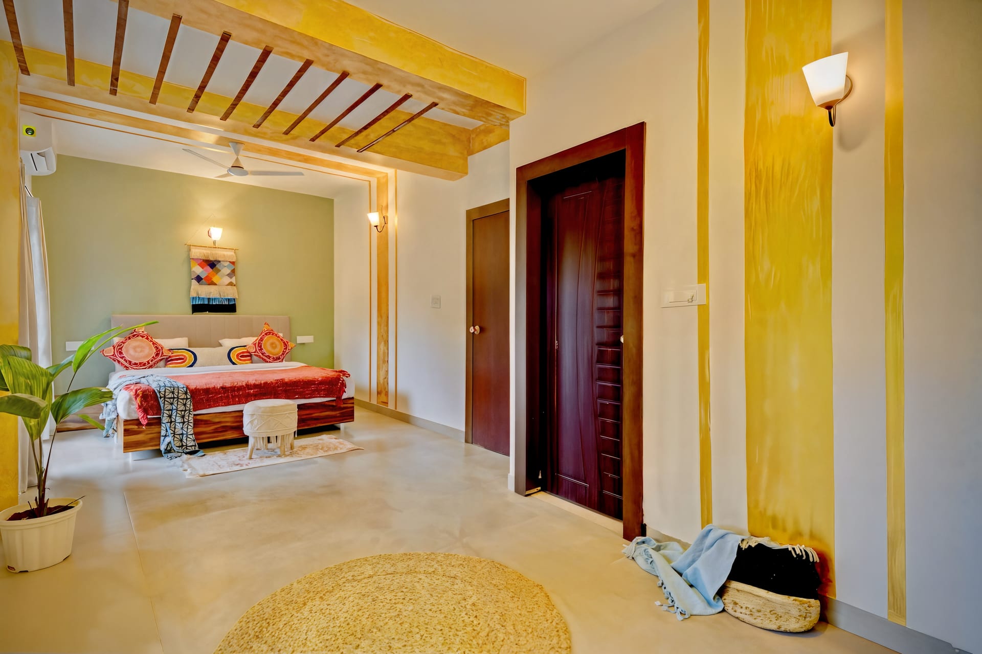 Casa Meadows — 5 bedroom luxury villa in Anjuna, North Goa