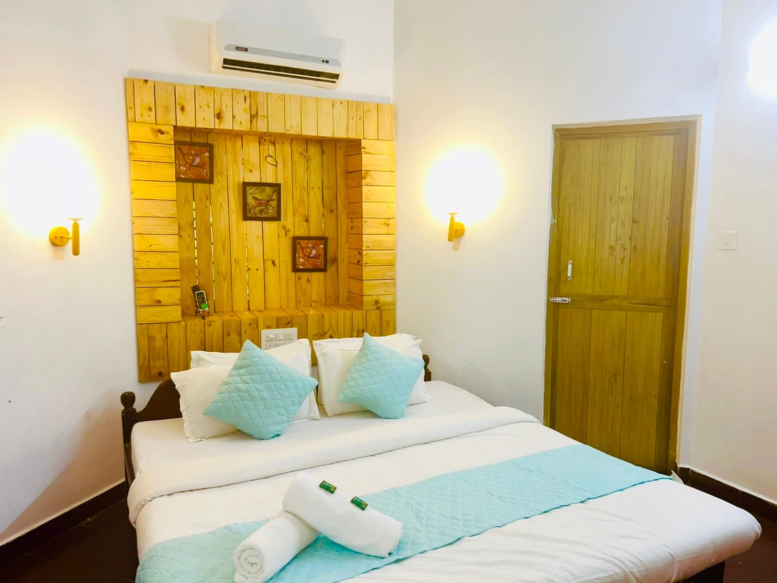 Harbor Court — 10 bedroom luxury bungalow in Vagator, North Goa