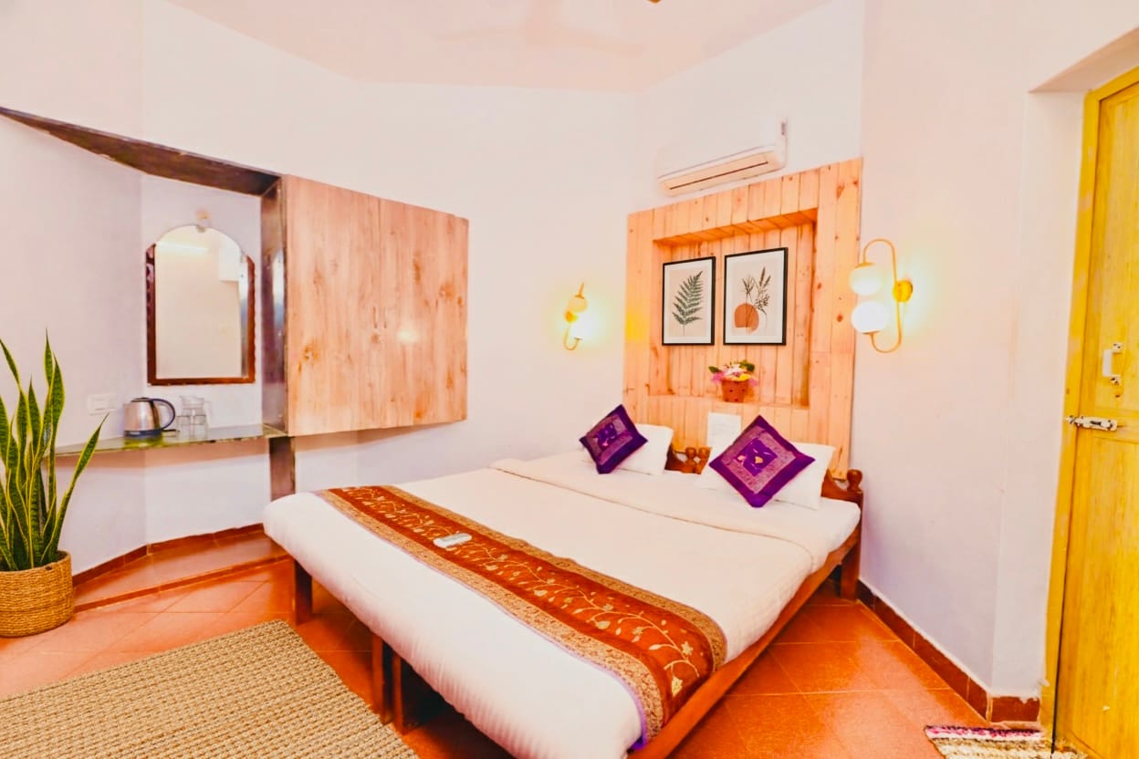Harbor Court — 10 bedroom luxury bungalow in Vagator, North Goa