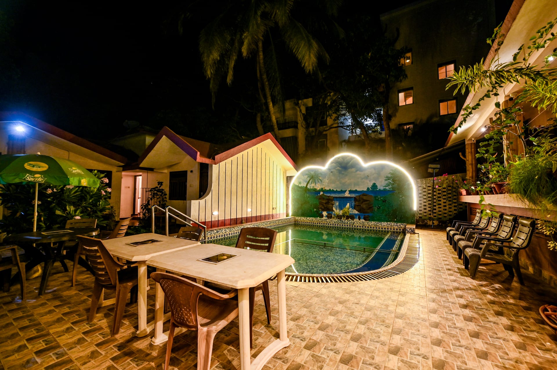 Harbor Court — 10 bedroom luxury bungalow in Vagator, North Goa