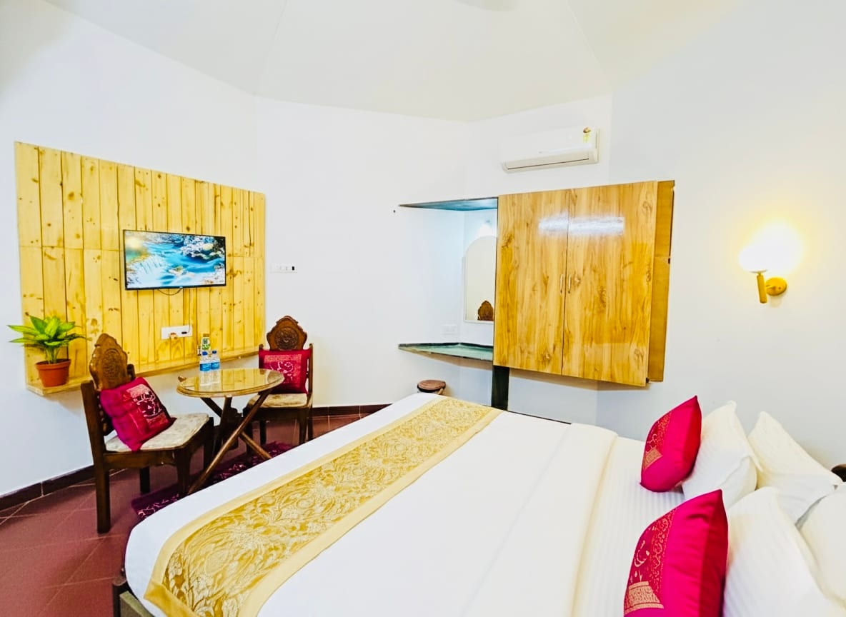 Harbor Court — 10 bedroom luxury bungalow in Vagator, North Goa