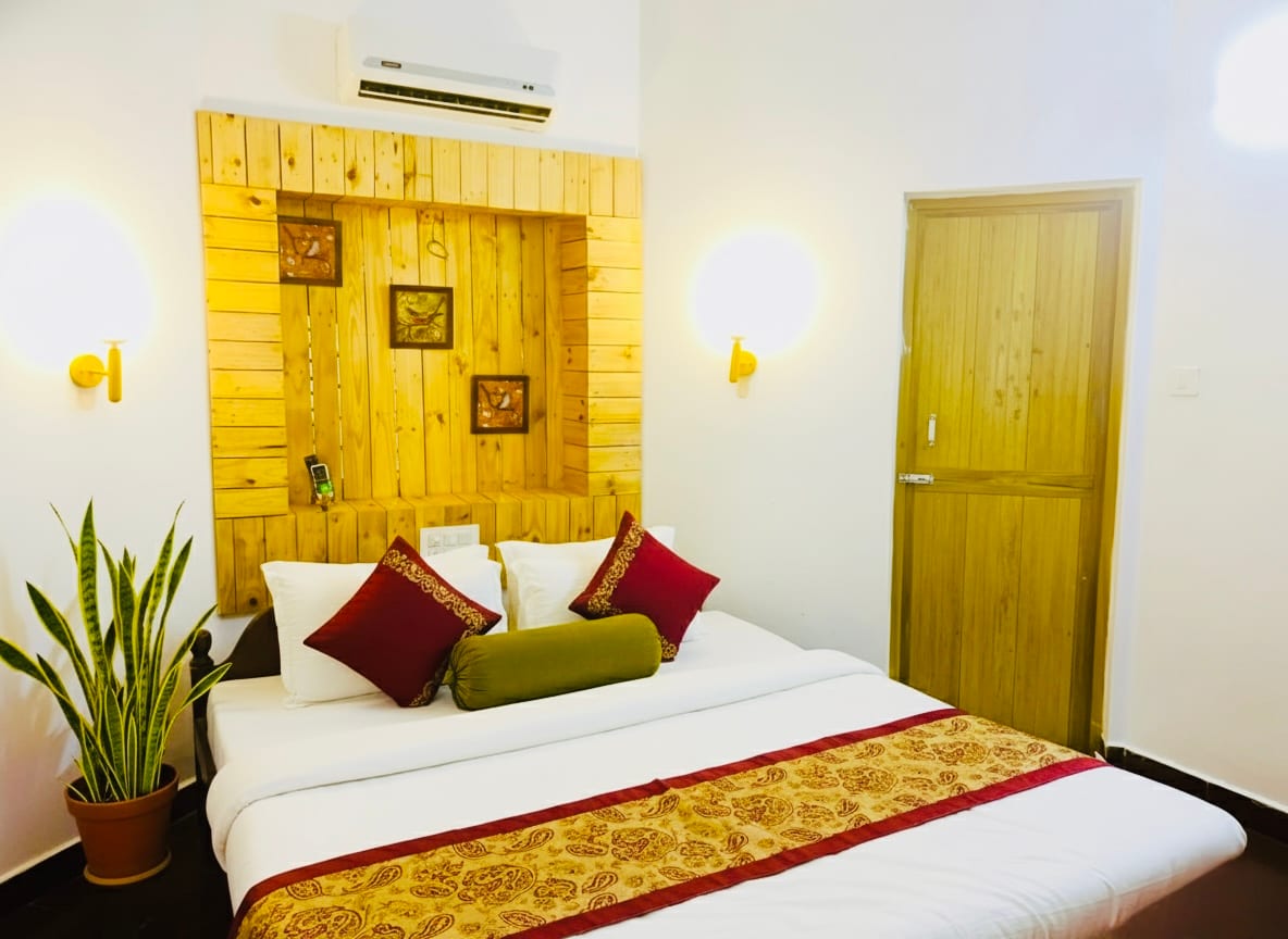 Harbor Court — 10 bedroom luxury bungalow in Vagator, North Goa