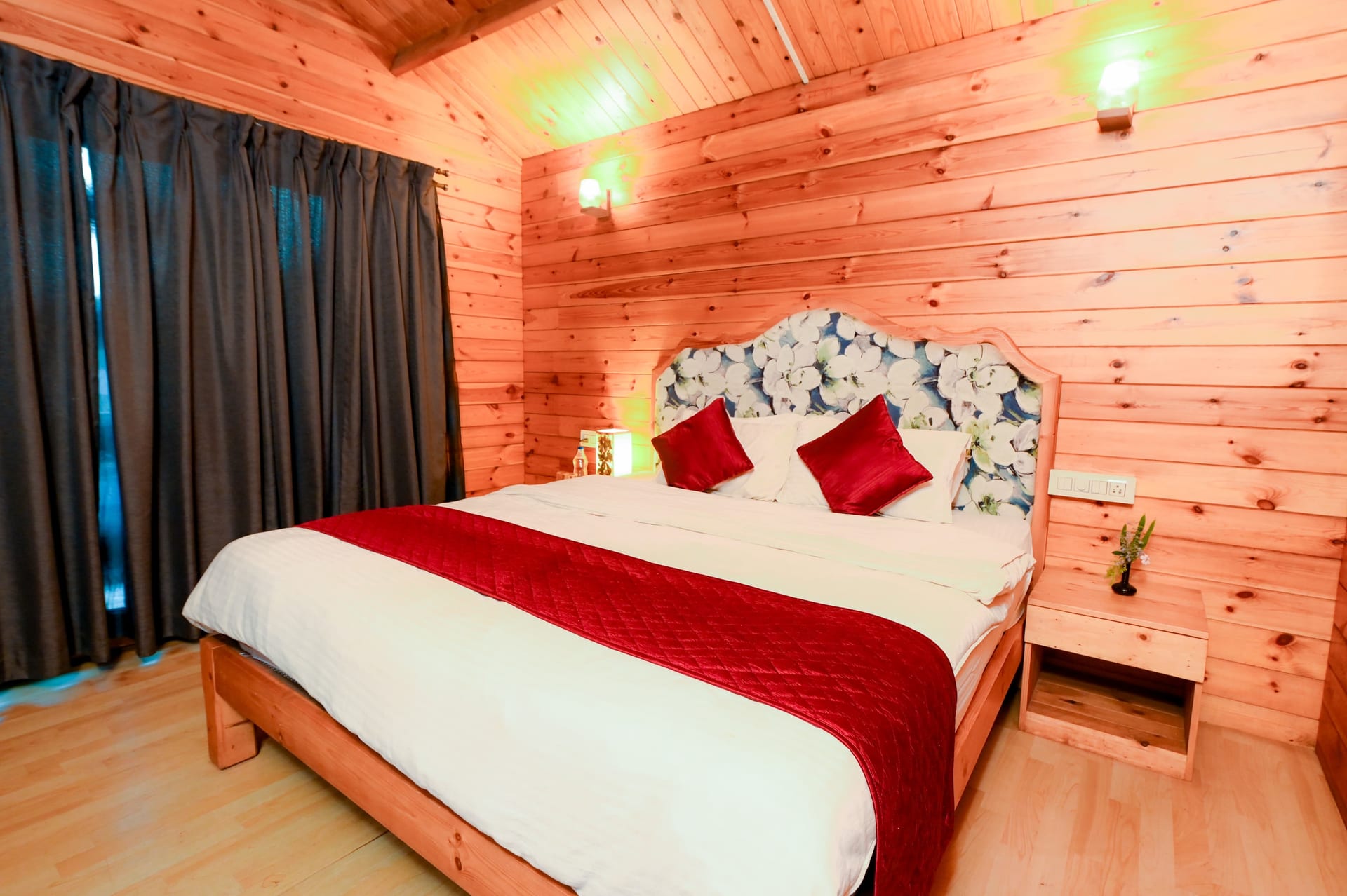The Plix Resort - Morjim — 10 bedroom luxury bungalow in Morjim, North Goa