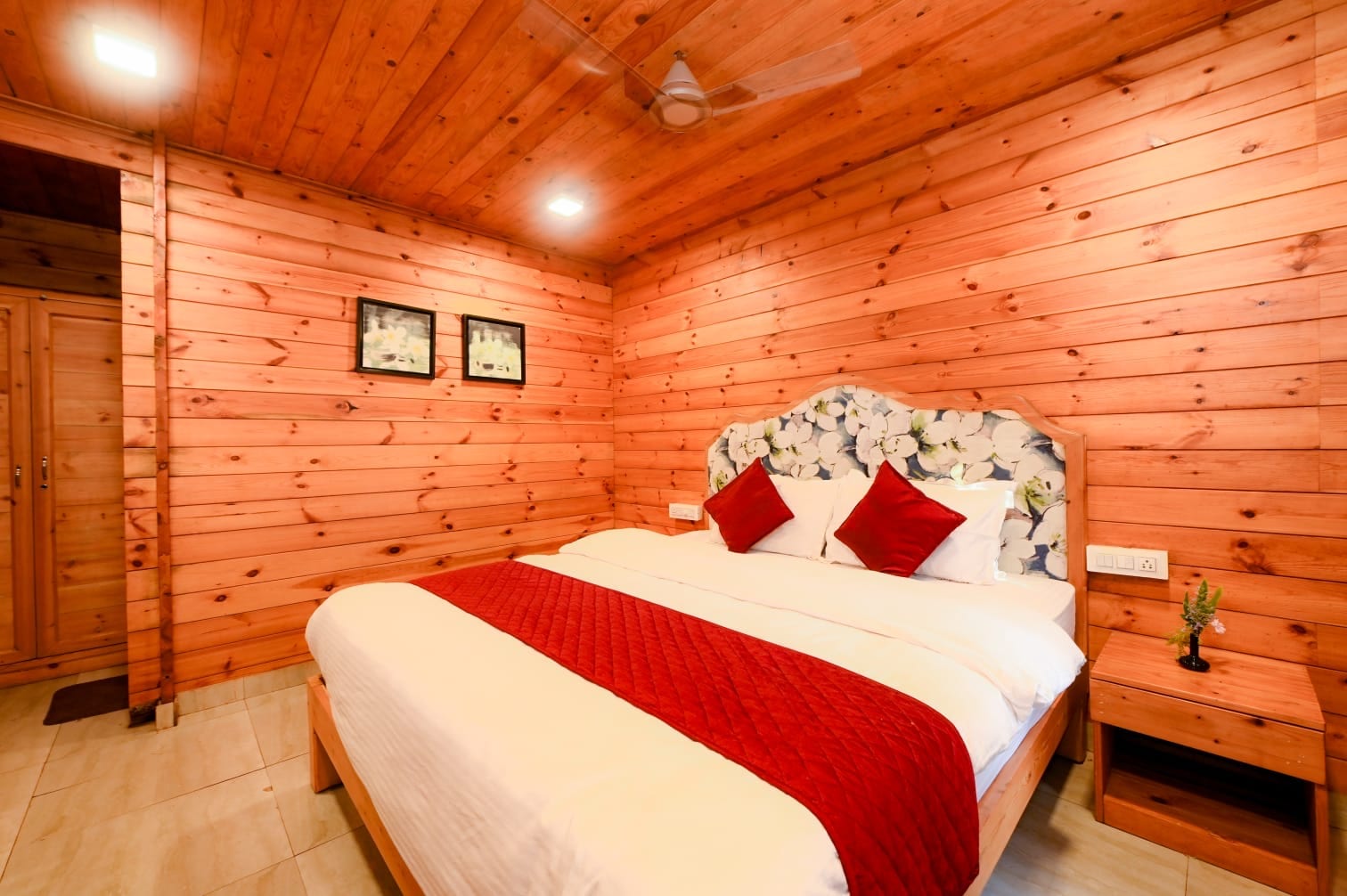 The Plix Resort - Morjim — 10 bedroom luxury bungalow in Morjim, North Goa