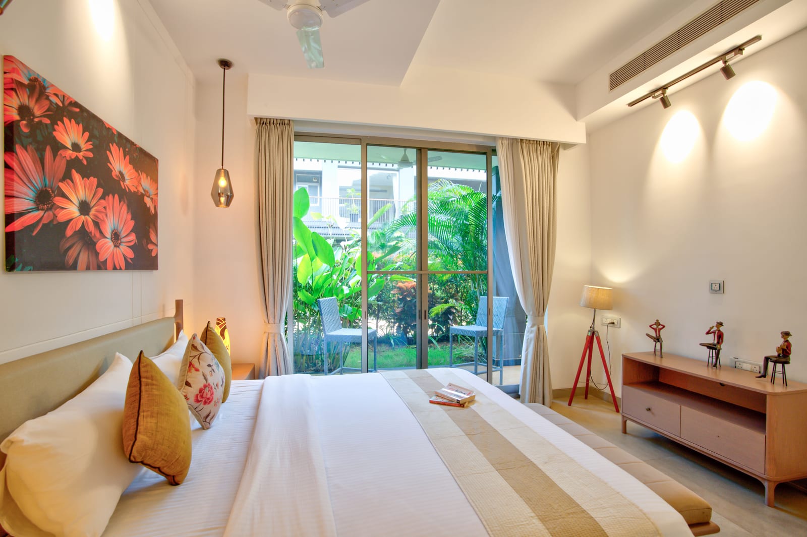Casa Serenita — 3 bedroom luxury villa in Vagator, North Goa