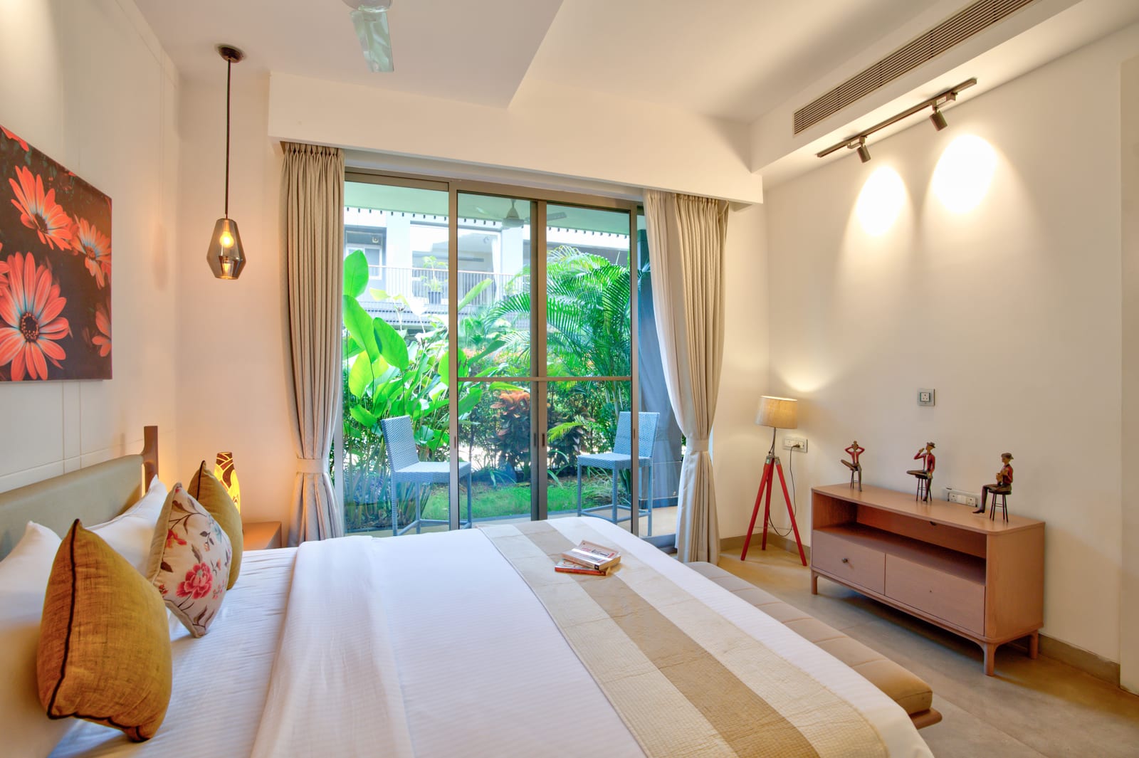 Casa Serenita — 3 bedroom luxury villa in Vagator, North Goa