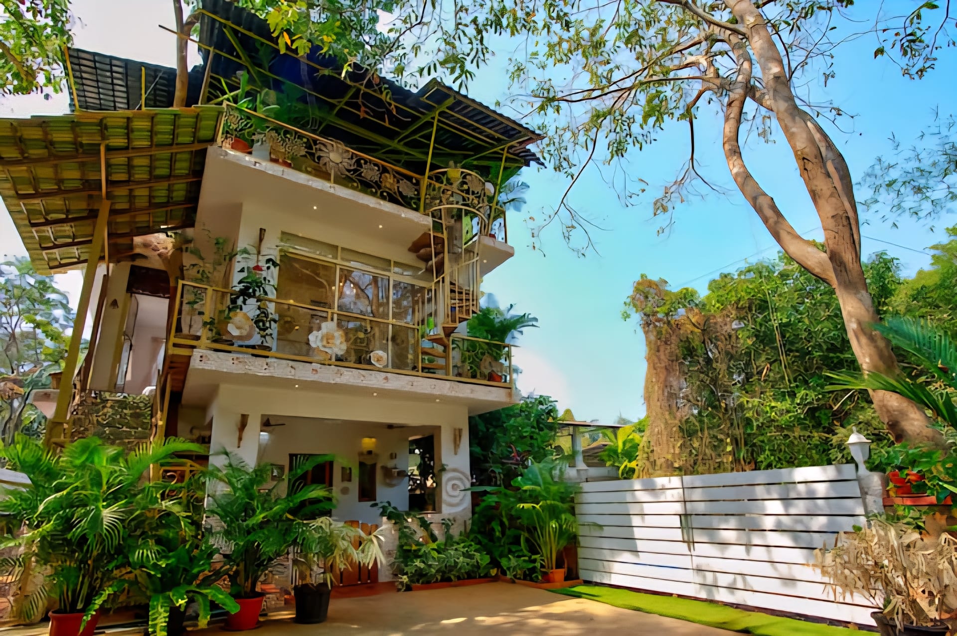 Villa Madera — 3 bedroom luxury villa in Anjuna, North Goa