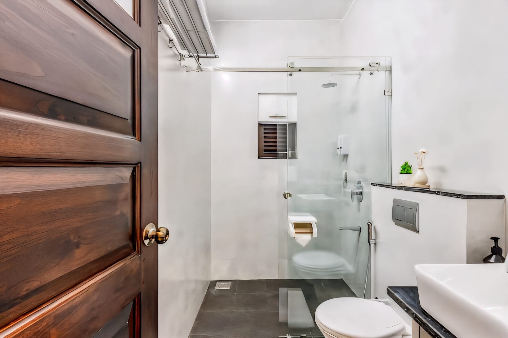 Vivenda Chico - 8 BHK Heritage Bungalow — 8 bedroom luxury bungalow in Candolim, North Goa