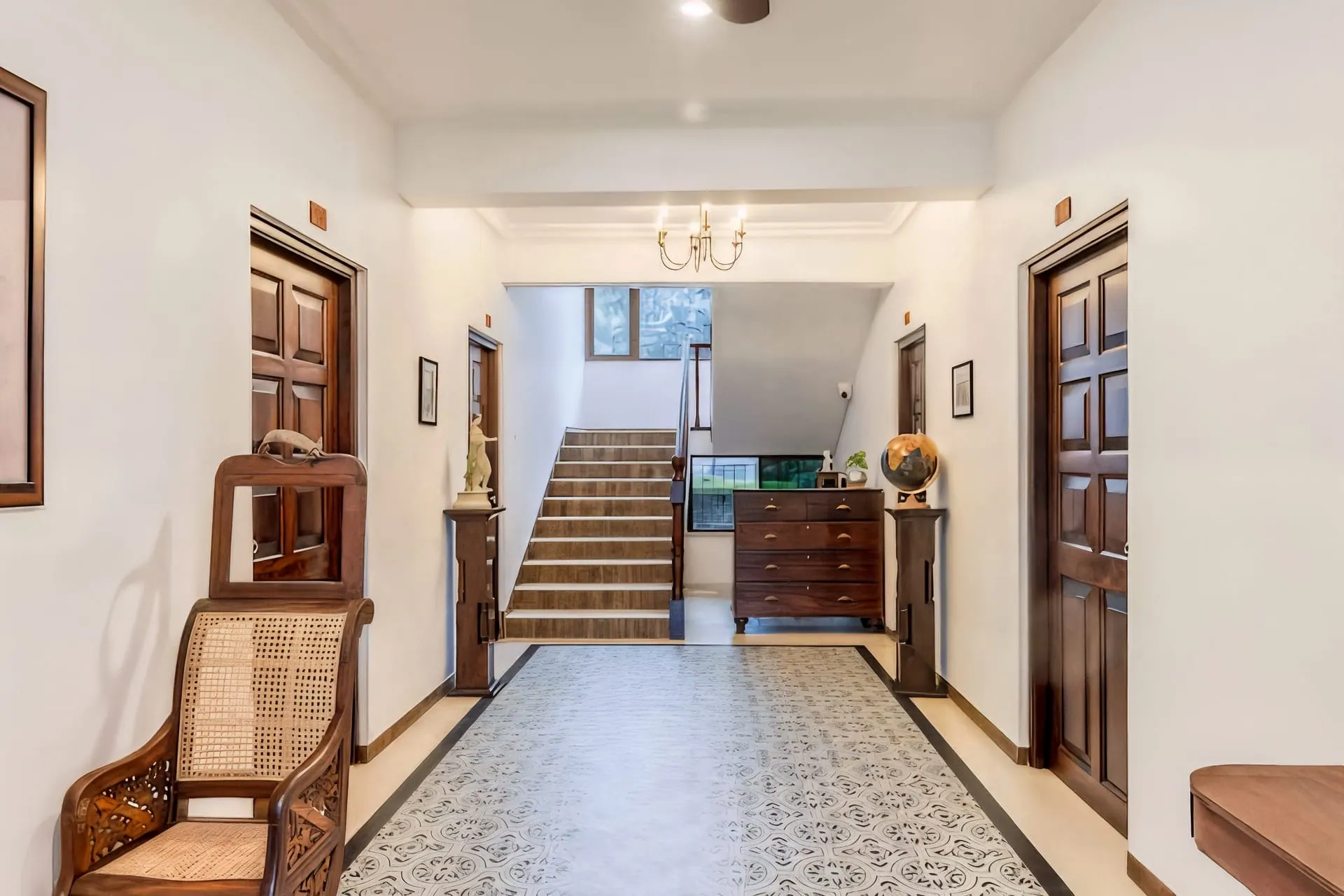 Vivenda Chico - 8 BHK Heritage Bungalow — 8 bedroom luxury bungalow in Candolim, North Goa